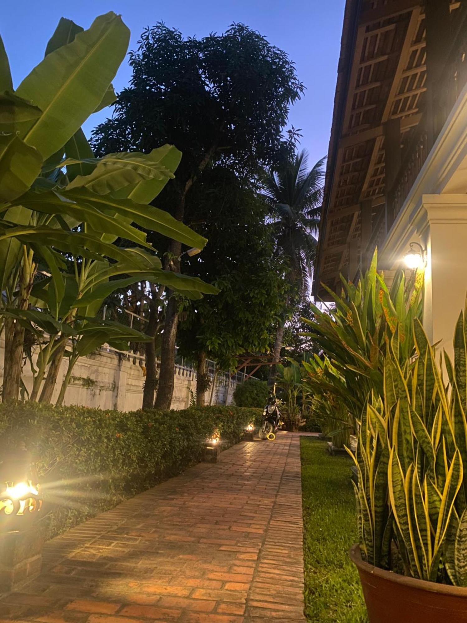 Luang Prabang Residence & Travel Eksteriør billede